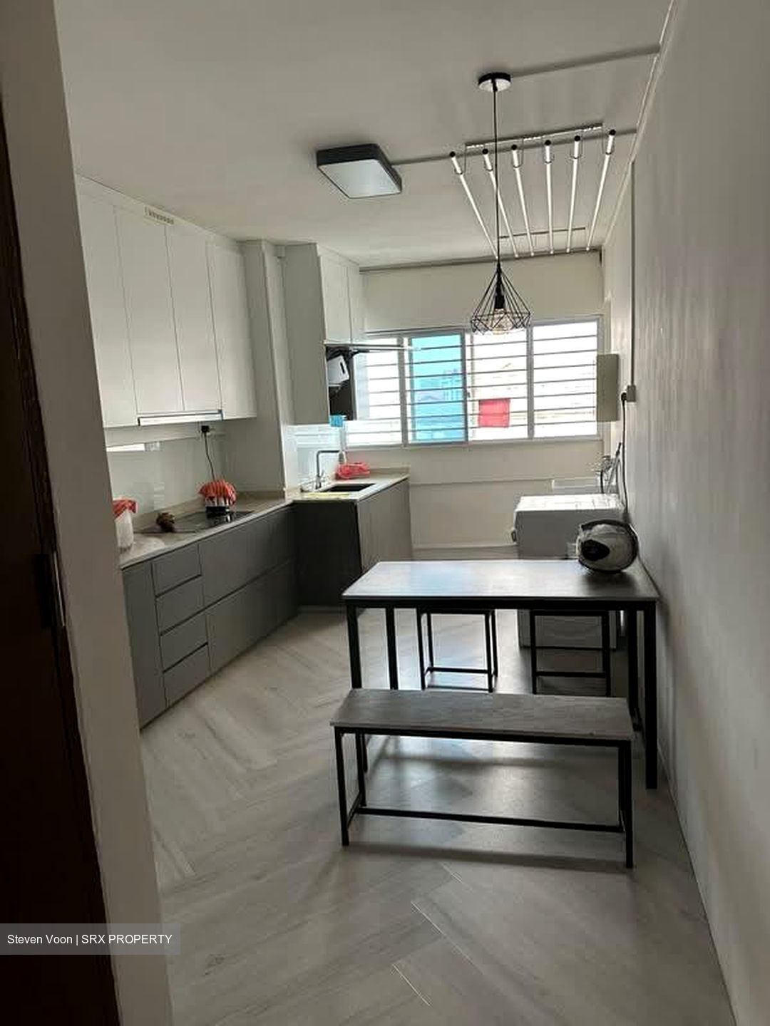 Blk 247 Jurong East Street 24 (Jurong East), HDB 4 Rooms #554703691